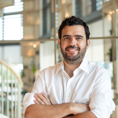 Portrait of José Manuel Moller — Cofounder & CEO, Common House. UN Champion of the Earth 2023.